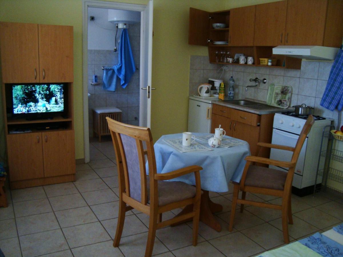 Eliza Vendeghaz Appartement Hajdúszoboszló Buitenkant foto